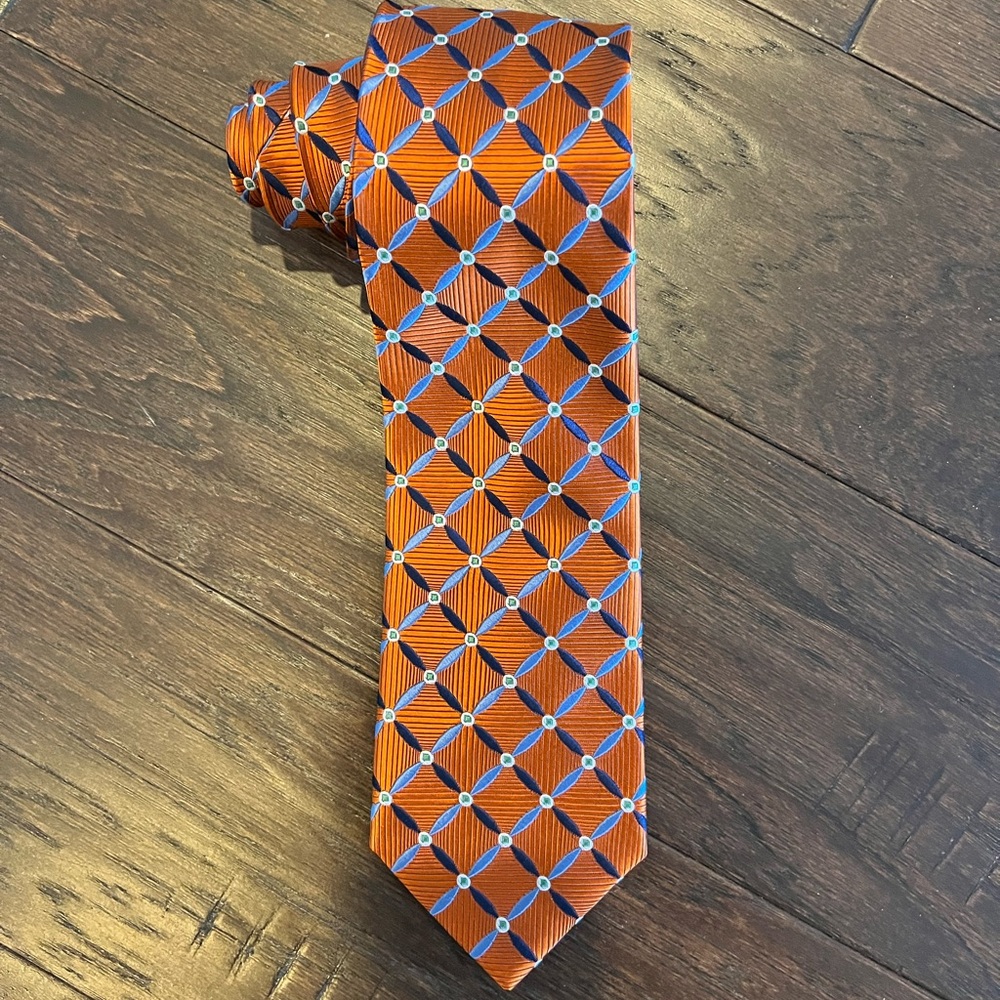 Jos a Bank signature collection tie.